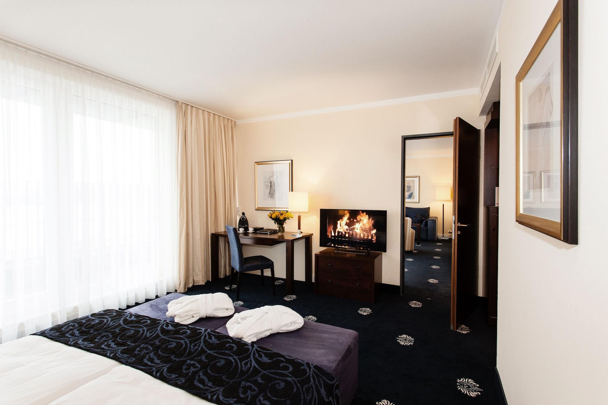 Hotel Vier Jahreszeiten Στάρνμπεργκ Εξωτερικό φωτογραφία